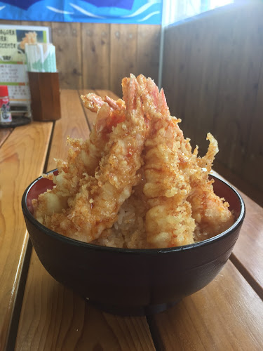 Opinii despre 海鮮食堂 太陽(ティーダ) în 浦添市 - 飲食業