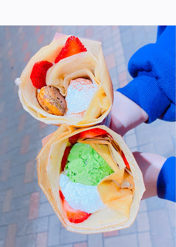 Opinii despre デザート王国 おやまゆうえんﾊｰｳﾞｪｽﾄｳｫｰｸ în 小山市 - 飲食業