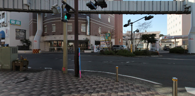 〒247-0056 神奈川県鎌倉市大船３丁目１−２５