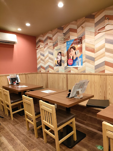 Opinii despre オッサンすし酒場 în 大阪市 - 飲食業