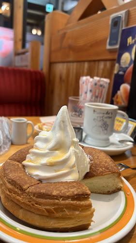 コメダ珈琲店 烏丸五条店 - 京都市