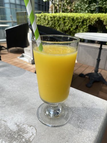 Opinii despre サラベス 東京店 în 千代田区 - 飲食業