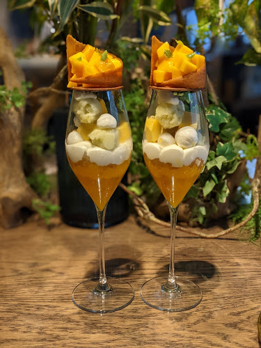 ドットカフェ - 飲食業