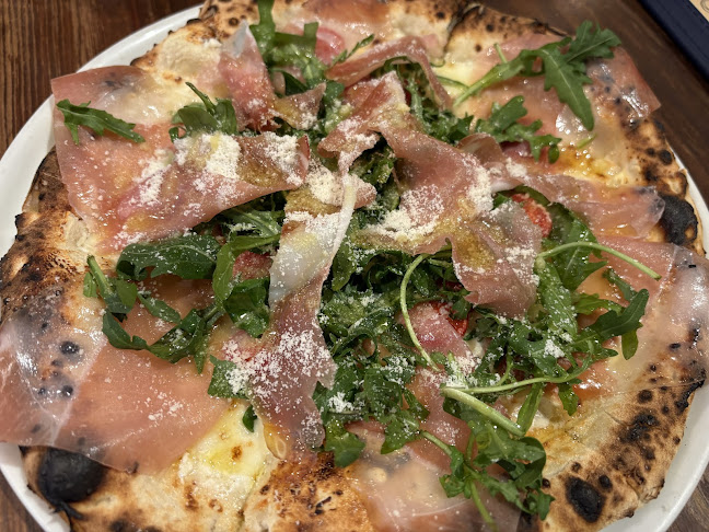 〒550-0002 大阪府大阪市西区江戸堀２丁目１−２１