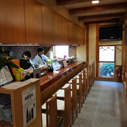 Opinii despre 四季味処 てんてん亭 în 出雲市 - 飲食業