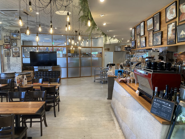 Opinii despre BlackSmith PREMIUM GARDEN în 鹿児島市 - 飲食業