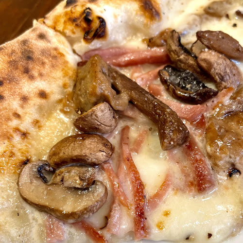 Comentarii opinii despre Pizzeria Osteria la ROCCIA