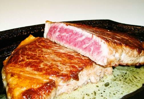 〒515-0072 三重県松阪市内五曲町１１５−２０