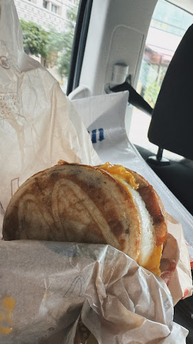 マクドナルド 国際通り牧志店 - 那覇市