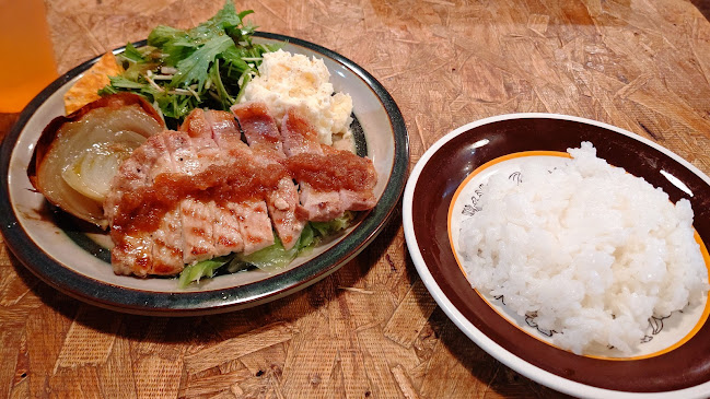 Opinii despre カフェ・ブリュ în 京都市 - 飲食業