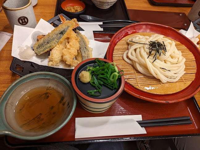 〒920-0855 石川県金沢市武蔵町１５−１ 金沢エムザ B1F