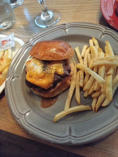 Comentarii opinii despre KAKUMEI Burger&Café