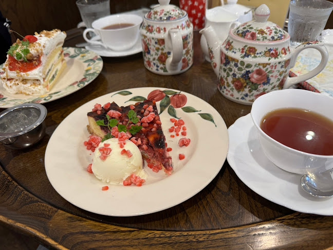 〒541-0051 大阪府大阪市中央区備後町３丁目１−１１ メイソンビル1F