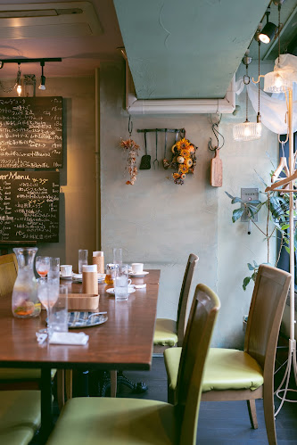 オステリア ジリ - 飲食業