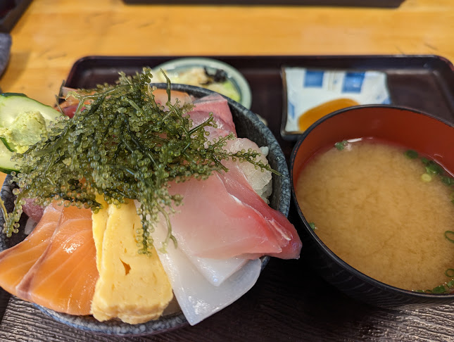 海鮮食堂 太陽(ティーダ) - 飲食業