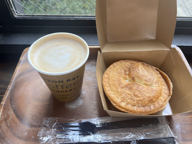 Opinii despre バイロンベイコーヒージャパン 日本橋店 în 中央区 - 飲食業