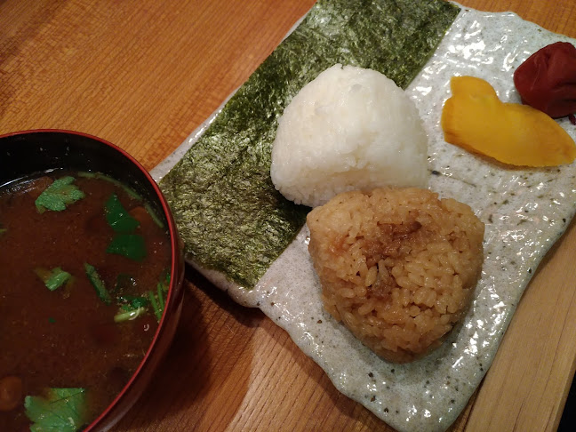 〒111-0031 東京都台東区千束１丁目６−２