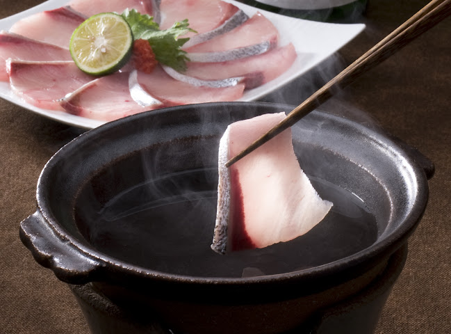 魚屋の台所 下の一色 ニシキ店 - 飲食業