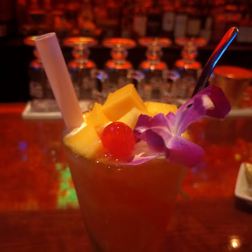 〒900-0015 沖縄県那覇市久茂地３丁目１６−１１