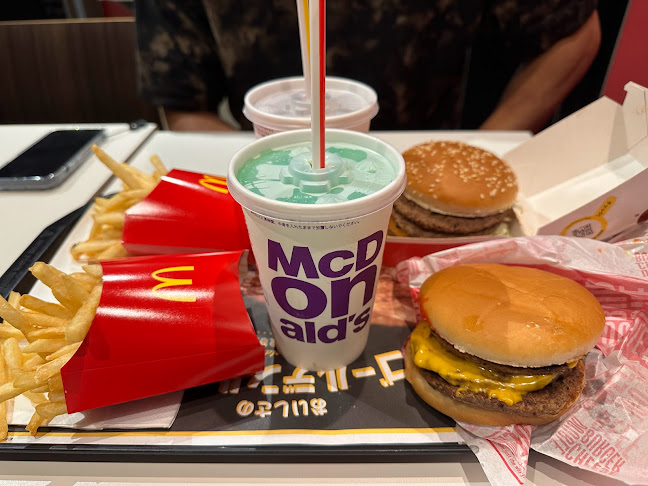 Opinii despre マクドナルド ２４８南岡崎店 în 岡崎市 - 飲食業