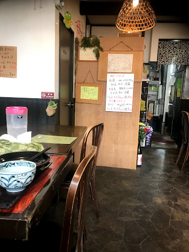 手打ちうどん どん太 - 飲食業