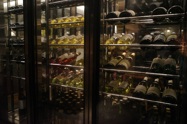 ダイナミックキッチン＆バー 響 横浜スカイビル店 - 横浜市