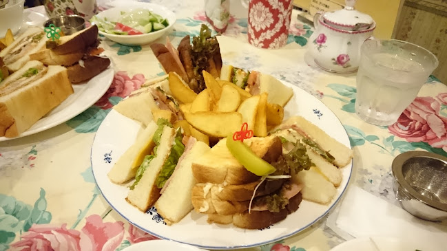 〒541-0051 大阪府大阪市中央区備後町３丁目１−１１ メイソンビル1F