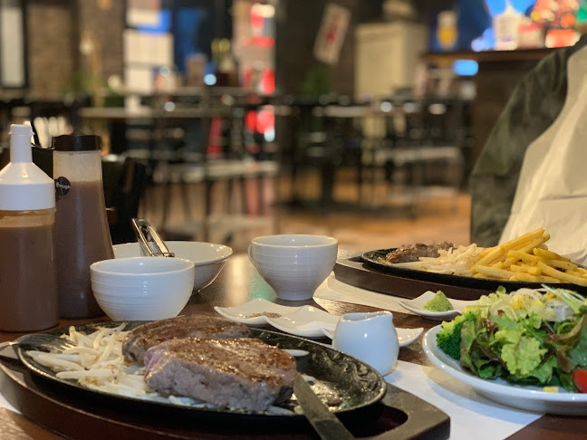 Bistro ＆ Live Bar Ｋ - 飲食業