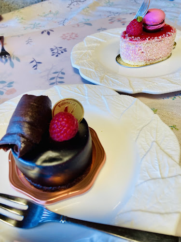 Opinii despre パティスリー甘青堂 în 伊東市 - 飲食業