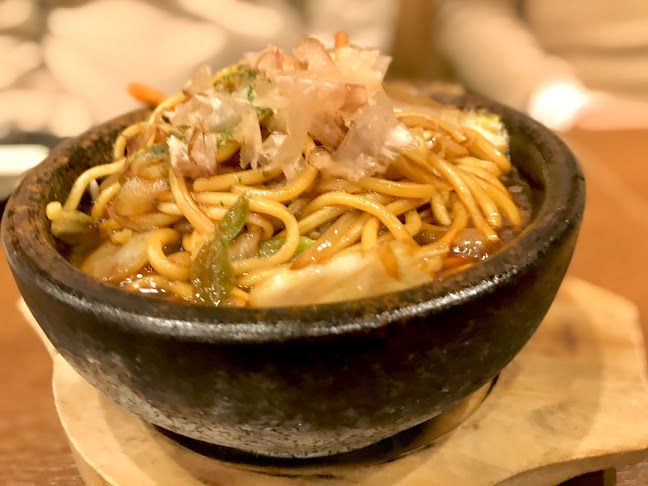 オッサンすし酒場 - 飲食業