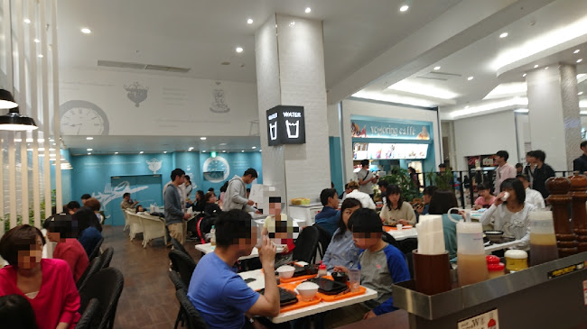 〒343-0828 埼玉県越谷市レイクタウン４丁目２−２ イオンレイクタウンｋａｚｅ