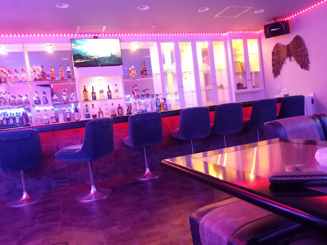 WING BAR - 飲食業