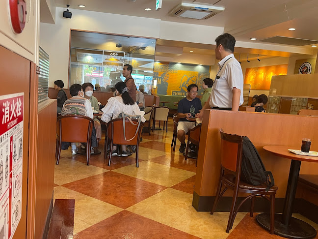 Comentarii opinii despre カフェ・ベローチェ 鴨居店