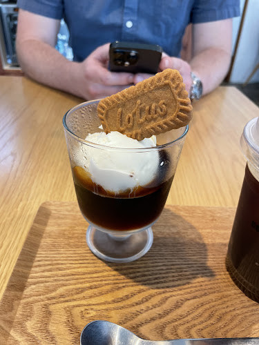 COFFEE ROASTERY MEGURO - 飲食業