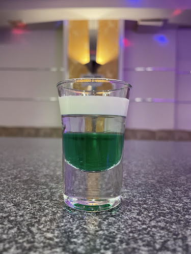 Opinii despre Bar GOD în 浜松市 - 飲食業