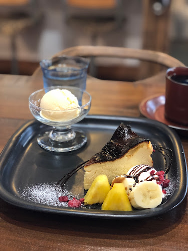 Opinii despre PARTS-C CAFE în ふじみ野市 - 飲食業