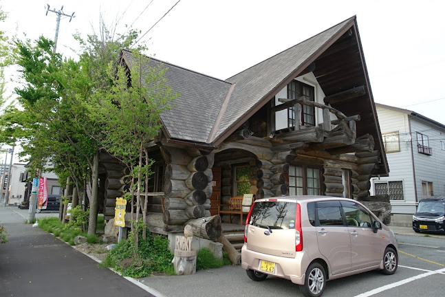 Comentarii opinii despre エキゾチックアニマルカフェRicky秋田店 猫カフェ+