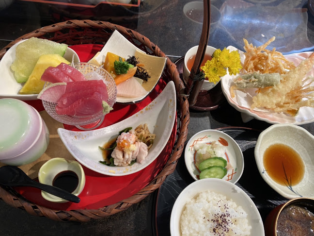 茶の間 - 飲食業