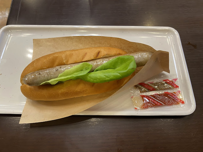 〒040-0054 北海道函館市元町３０−３ 函館カールレイモン