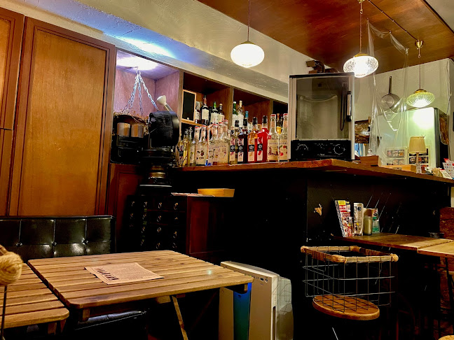 Comentarii opinii despre CURRY BAR CAFE 三月の水