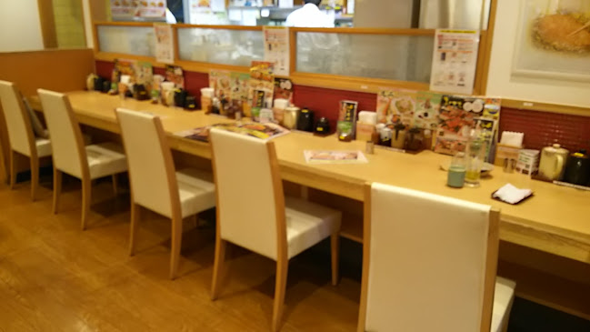 かつ敏 越谷店 - 飲食業