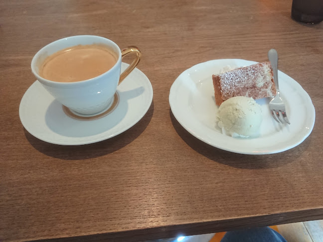 Opinii despre Bistro&Gelateria maruco în 旭川市 - 飲食業