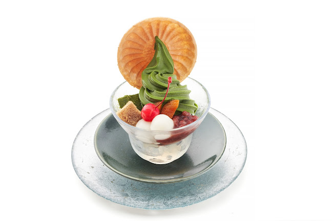 〒104-0061 東京都中央区銀座２丁目８−８