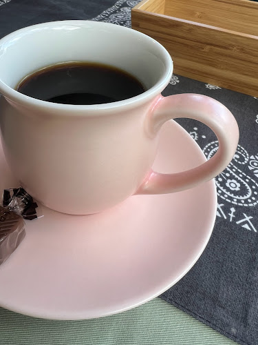 Opinii despre EMU CAFE COFFEE ROASTERY în 仙台市 - 飲食業