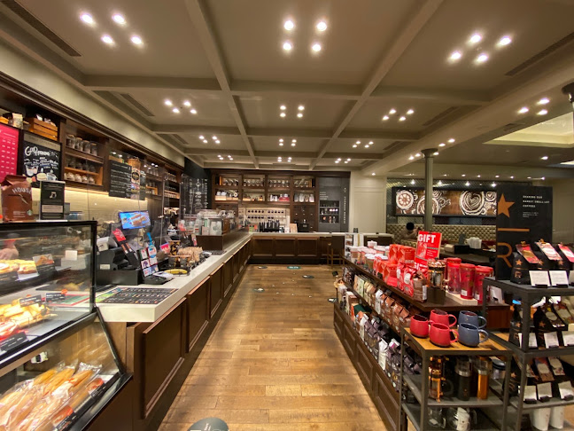 〒100-6390 東京都千代田区丸の内２丁目４−１ 丸の内ビルディング