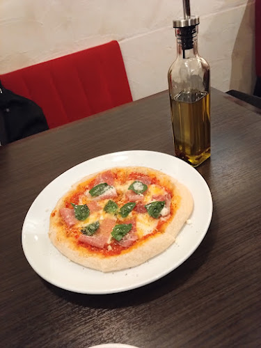 〒572-0085 大阪府寝屋川市香里新町２９−１３ 香里ロータリービル 2F