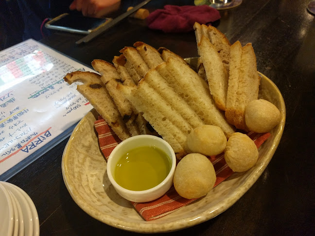 〒792-0824 愛媛県新居浜市上泉町８−５ 5F 創作地区