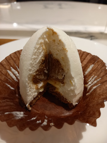 〒650-0047 兵庫県神戸市中央区港島南町１丁目２−２