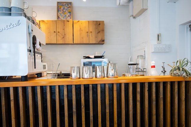 Opinii despre Fishingnuts CAFÉ în 大田区 - 飲食業