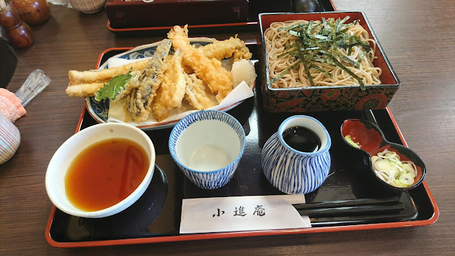 うどん家族 小進庵